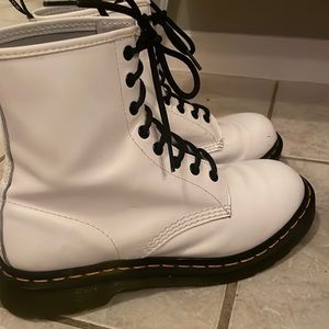 Women’s white Dr. Martin 1460 combat boot size 9.